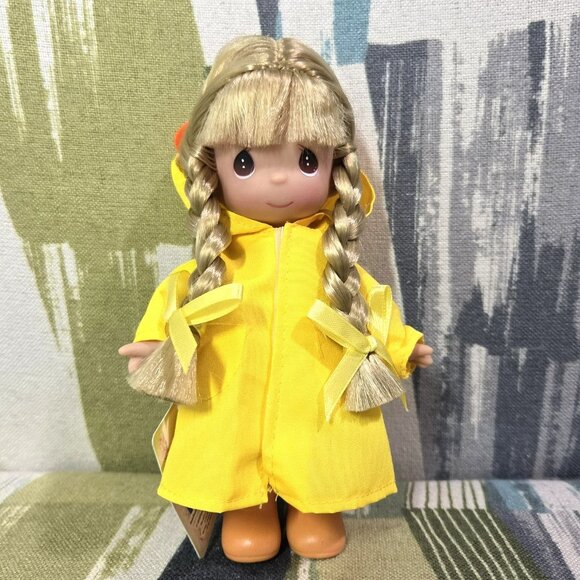 Vtg Precious Moments You Crack Me Up Doll Yellow Raincoat Duck Hat Wellies Colle - Picture 5 of 12